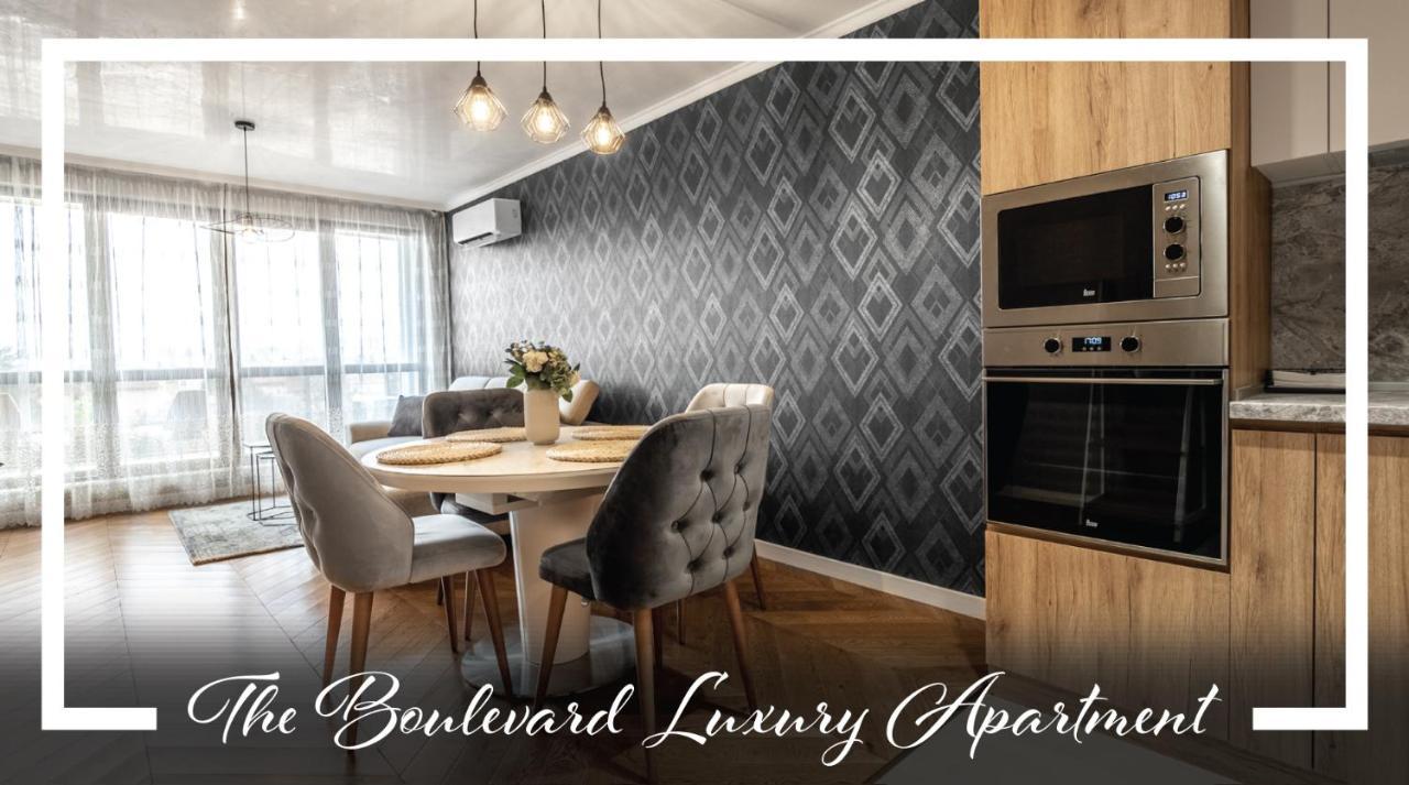 The Boulevard Luxury Apartment София Экстерьер фото